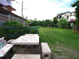 บ้านพุทธชาด