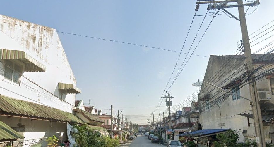 Rattanawadee Bang Bua Thong