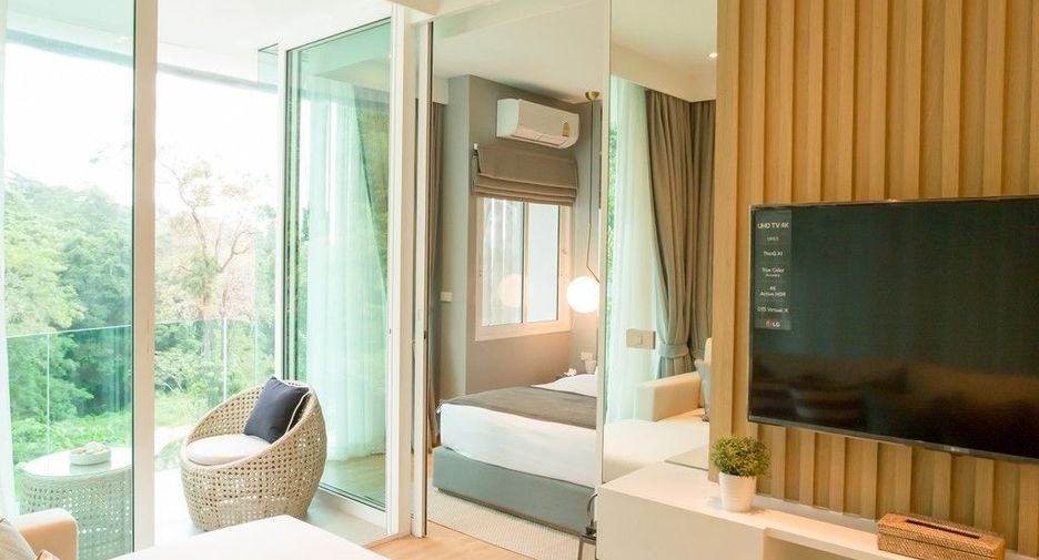 Grand Breeze Park Condotel
