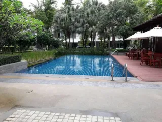 บ้านกลางเมือง เออร์บาเนี่ยน ศรีนครินทร์