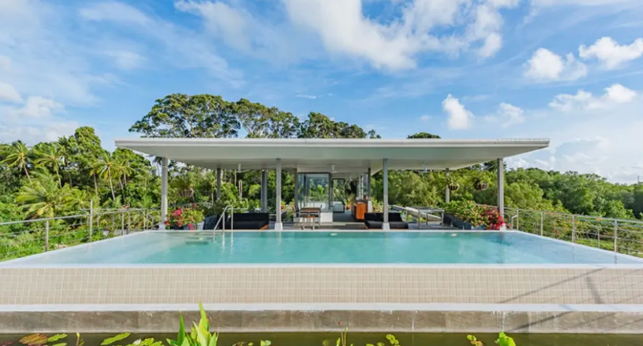 Thale Thong Villa