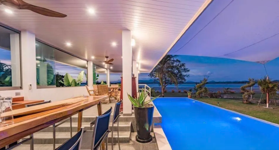 Thale Thong Villa