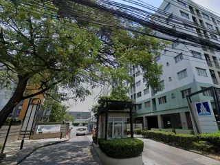 Lumpini Condo Town Bodindecha - Ramkhamhaeng