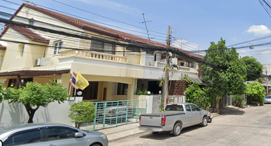 Kret Kaeo Garden 4 Village