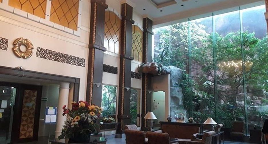 Pathumwan Resort