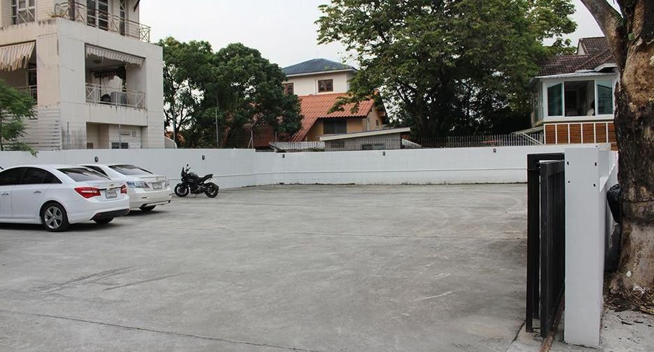 UTD Aries Hotel & residence