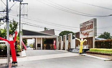 Phumiphiron Premium Rangsit Khlong 5