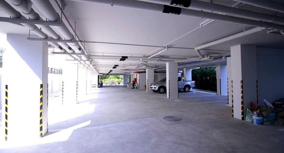 Long Beach Condo, Ban Amphoe