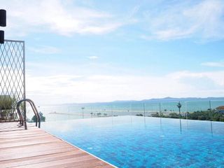 ลองบีช คอนโด บ้านอำเภอ