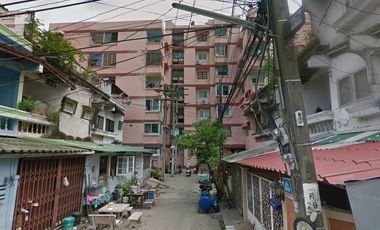 Sombat Condominium