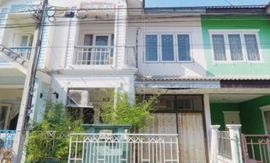 Baan Fah Piyarom Ruean Phana