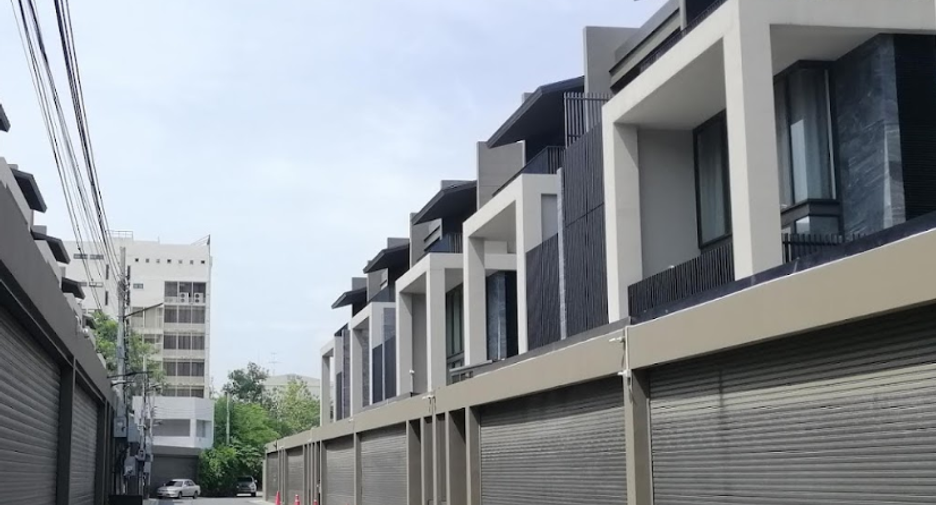 ATRIA Aree-Inthamara
