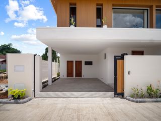 Sinara Pool Villa