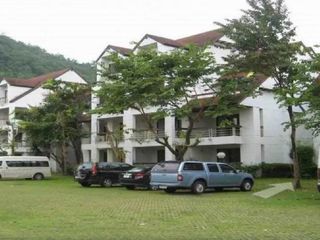 Juladis Khao Yai Mansion