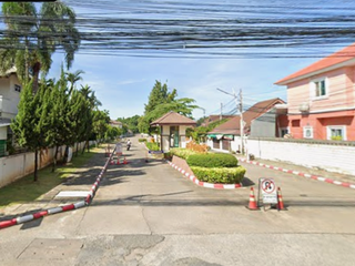 หมู่บ้านแสงเพรช