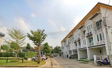 Golden City Pinklao - Jarunsanitwong