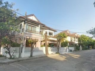 หมู่บ้าน วิภาวรรณ