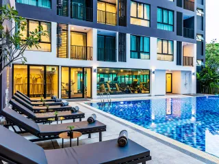 The Rizin Hotel & Residences