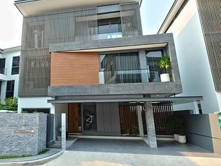 ดิ ออเนอร์