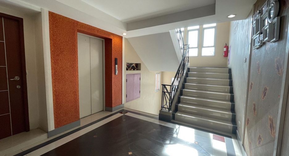 The Nara-Ram 3 Suite Boutique Apartment