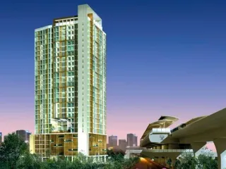 Ideo Sathorn-Taksin