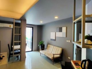 Silom Studios
