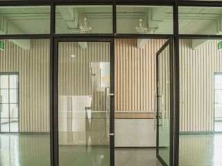 S69 Chavanich Building