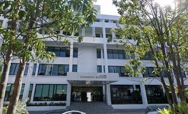 S69 Chavanich Building