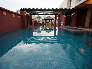 AP Suites Sukhumvit 33