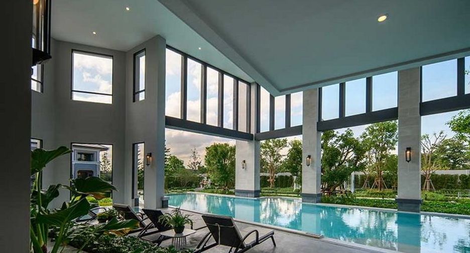 Grand Bangkok Boulevard Chaengwatthana - Ratchaphruek