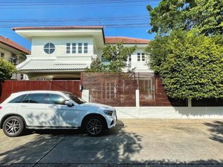 帕特拉公园村