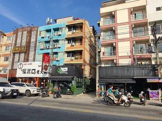 Sabai Dee Apartments