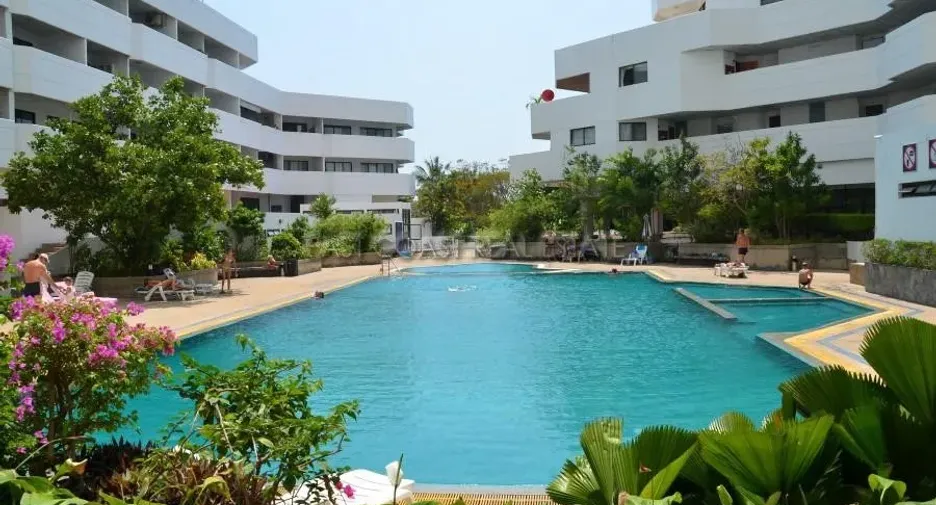 Jomtien Beach Paradise Village