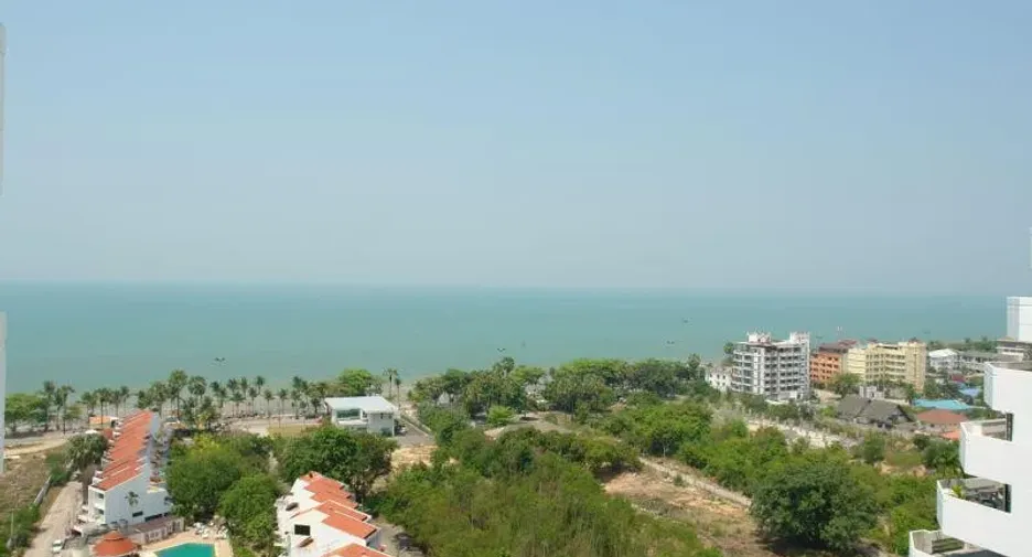 Jomtien Beach Paradise Village