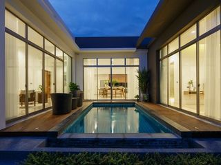 โรชาเลีย รีสอร์ท วิลล่า