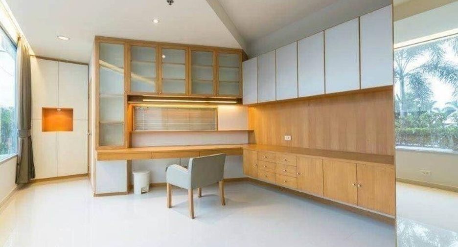 Nonthree Haus Condominium