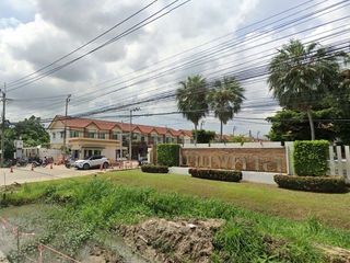 Baan Pisan Ladkrabang