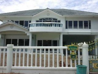 Chuan Chuen Graden Ville
