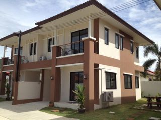 Baan Piyo Huahin
