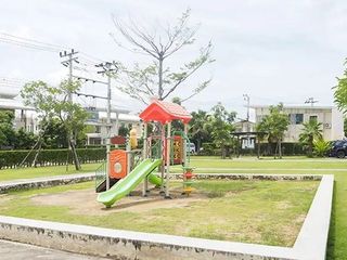 พฤกษาปูริ ชานบัว
