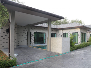 Poom Villa