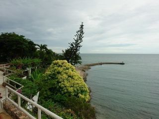 Garden Cliff
