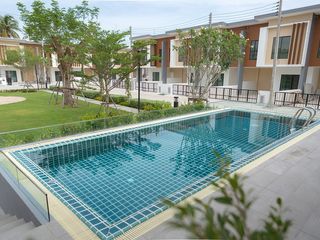 La Vallee Town 3 Hua Hin