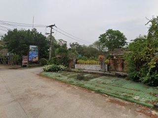 ศักดิ์สายธารเพลส