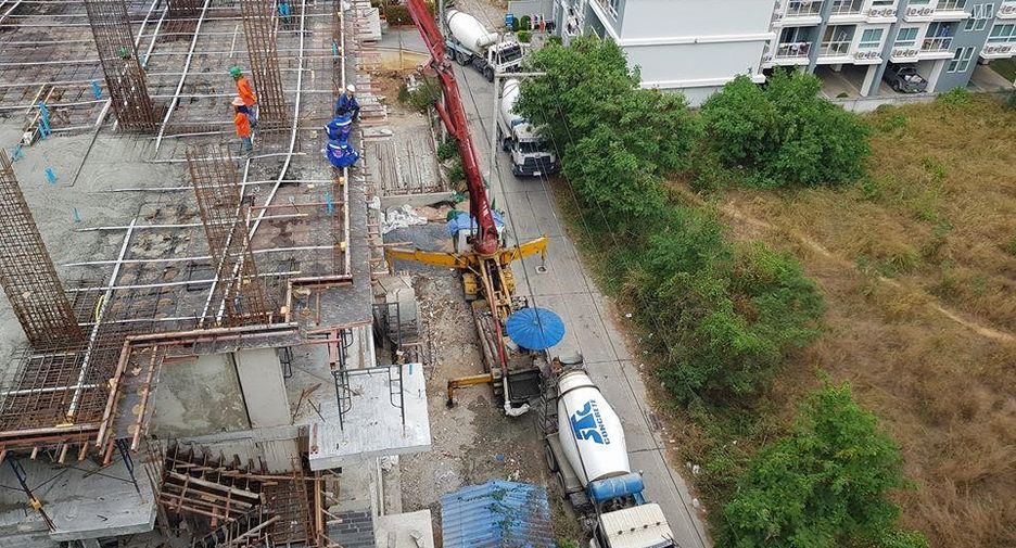 เดอะ คิวบ์ คอนโดมิเนียม
