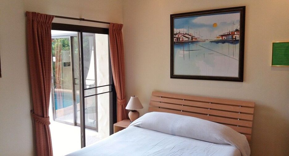 Maison au Bord de l'Eau, Pattaya