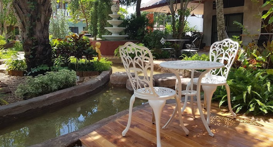 Namphung Phuket Boutique Resort