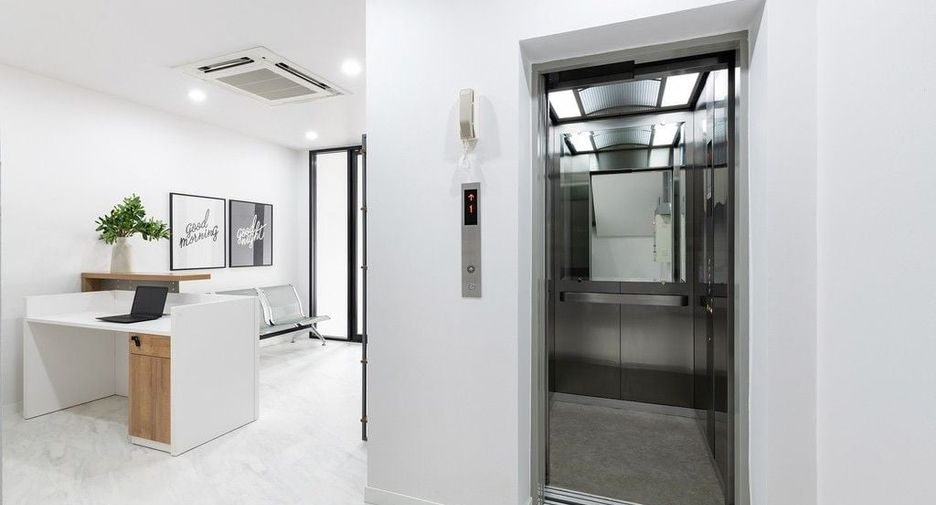 Loft, Rama 9