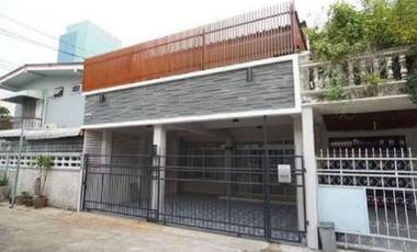 หมู่บ้านอยู่เจริญ รัชดา ซอย 3
