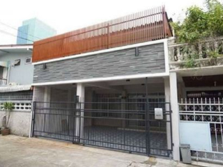 Muban Yu Charoen Ratchada Soi 3